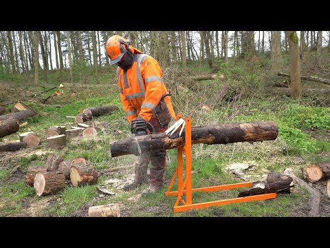 The Quick and Easy Way to Saw Logs! Forest Master Quick Fire Sawhorse (QSH)