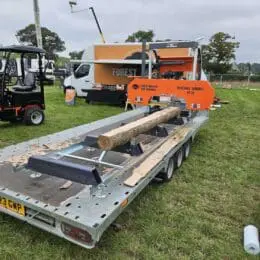 GT32 Tragbare Bandsäge-Sägewerk – Euro V 460cc LCT-Motor, Elektrostart (4 m Kette / 6 m Kette optional)