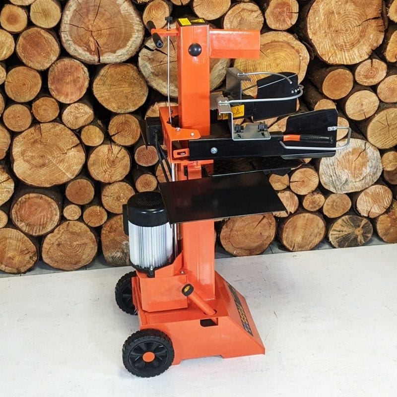 8 Ton Vertical Electric Log Splitter 3000 Watt FM8VE Forest Master