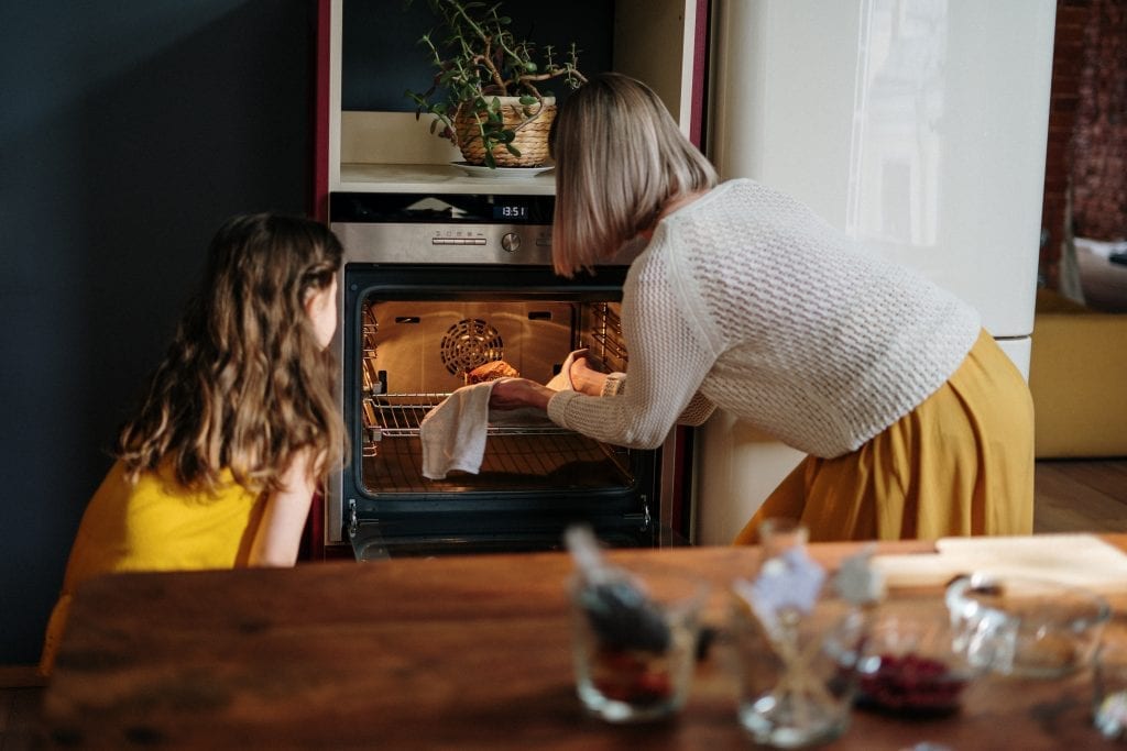 oven, cooking, door, heat, winter heating tips