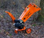 Professional Wood Chipper, Compact Commercial Chipper, Garden Shredder, Wood chipper in forest
