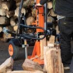 splitting logs petrol log splitter