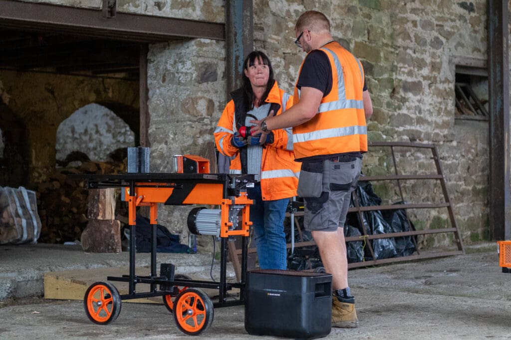 Dentro del Northumberland Log Bank: la organización benéfica que ofrece calor gratis 2 141A1995